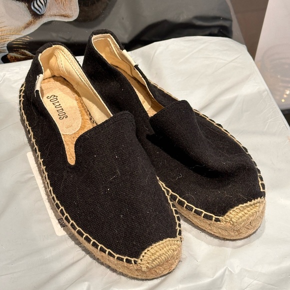 NWOT Black Soludos Classic Espadrilles - Picture 5 of 6